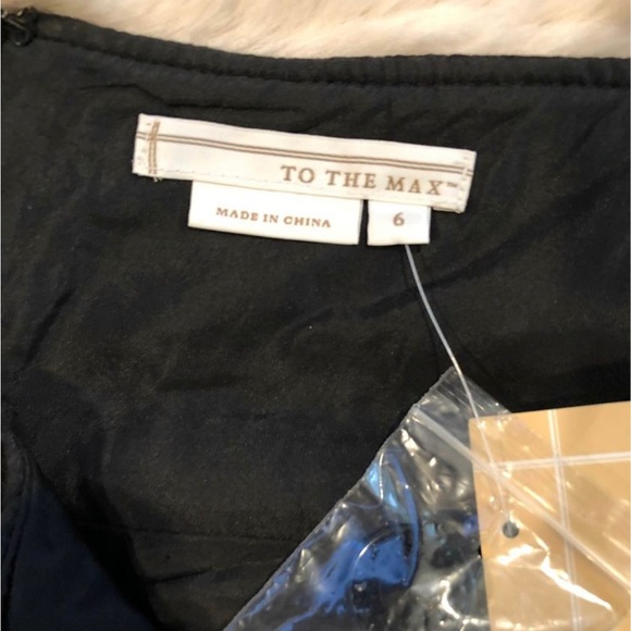 To The Max Mini Skirt - Picture 6 of 7